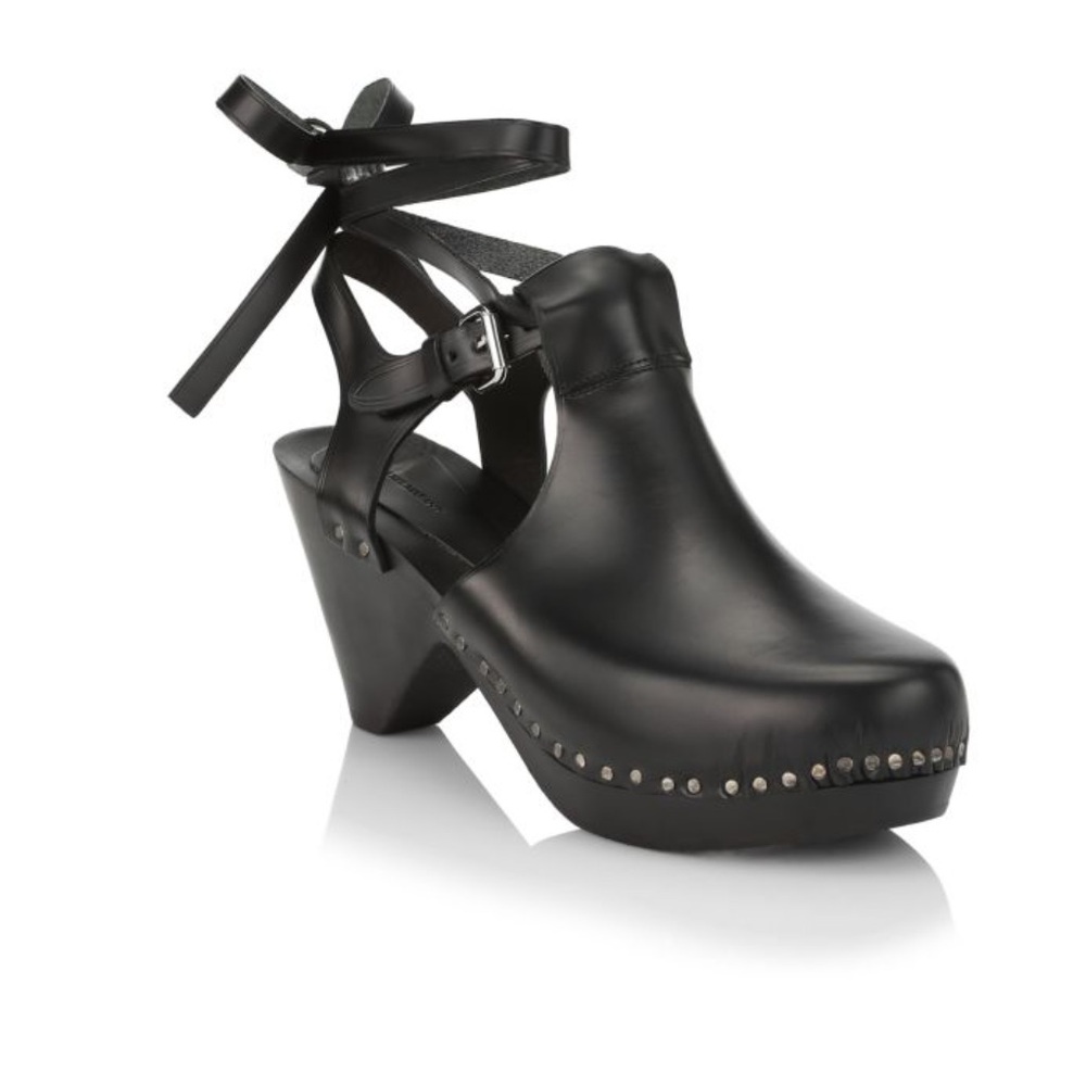 Isabel Marant Tulee Ankle-Wrap Leather Clog Sandals